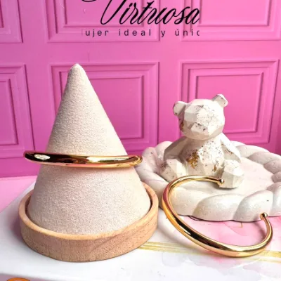 Brazalete en rodio liso