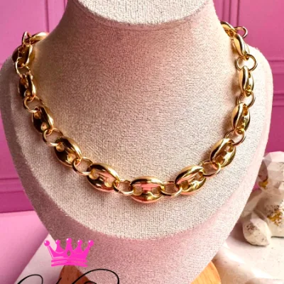 Collar en rodio dorado con eslabones grandes y cadena de extención.